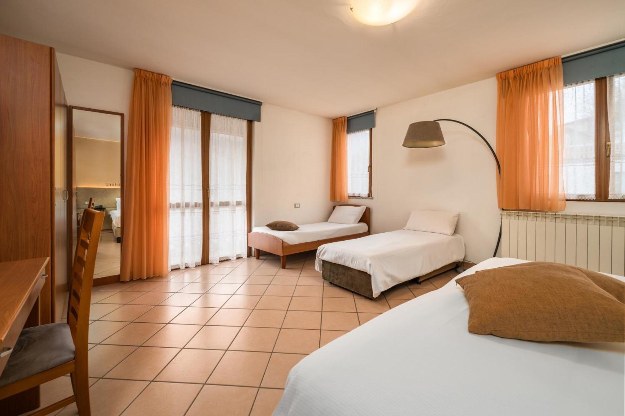 Hotel Oasi Verde Bienno Экстерьер фото